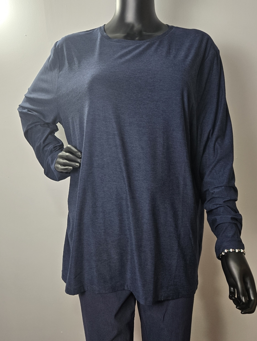 Beyond Yoga Dark Blue Long Sleeve Top